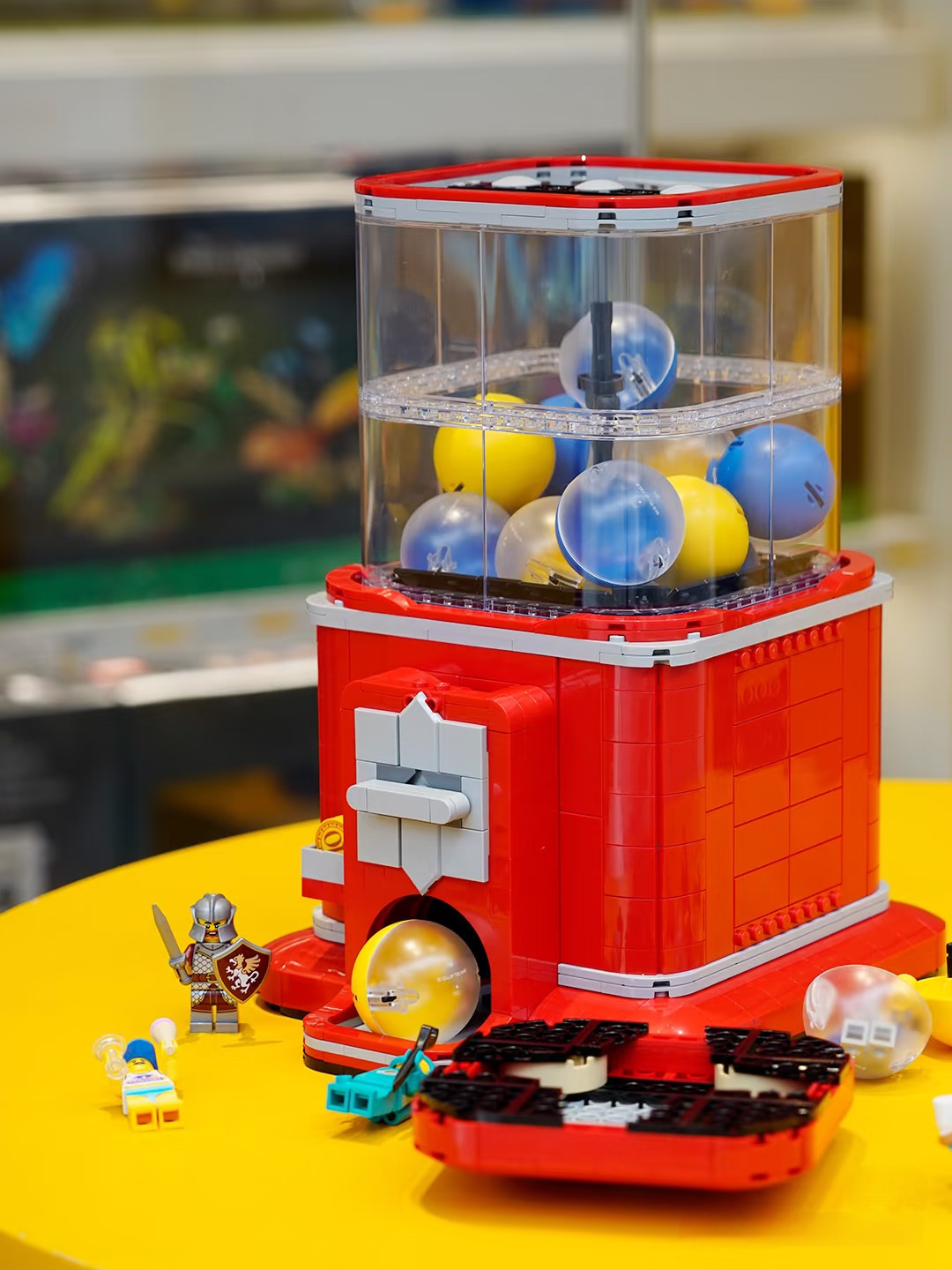 Party Games Graduation Ideas - Creative Retro Game Brick Capsule Idea